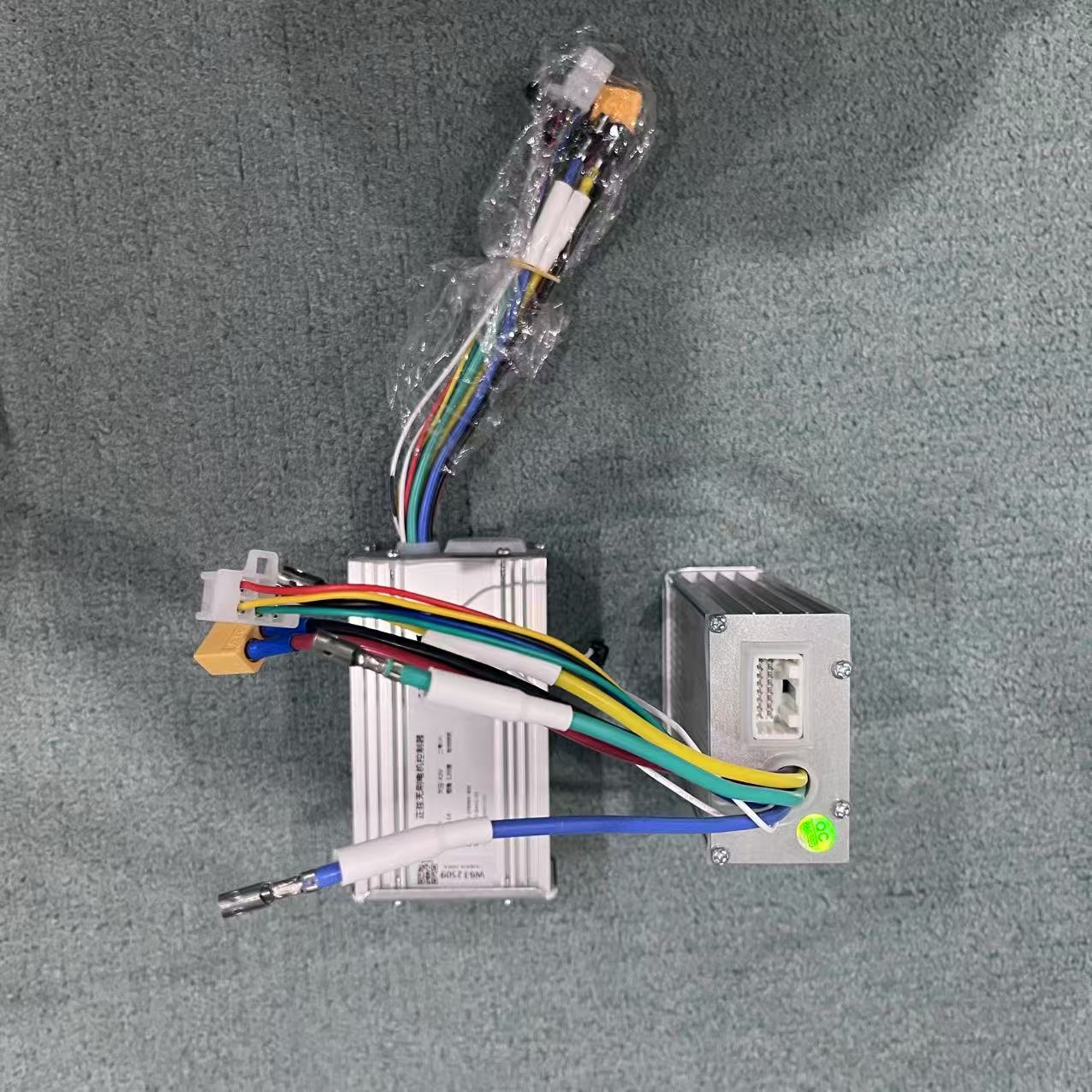 48v 25A 52V 28A 60V 28A Electr - огляд і ціна 60V 5600W Dual Motor Electric Scooter