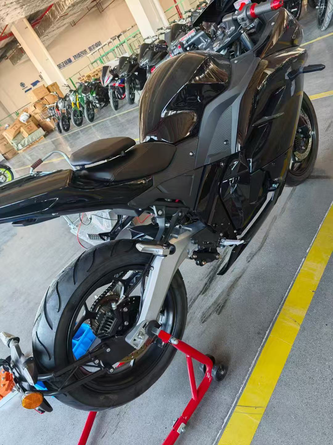 2024 Newest Fast Speed 72V Ele - огляд і ціна 72V 5000W Electric Motorcycle